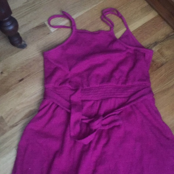 Universal Thread - Picture 3 of 3